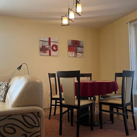 Lesana Нова-Лесна