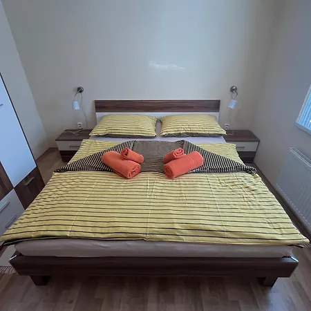 Lesana Апартаменты Нова-Лесна